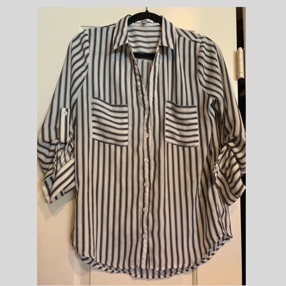 PAPAYA stripped black & white button up blouse